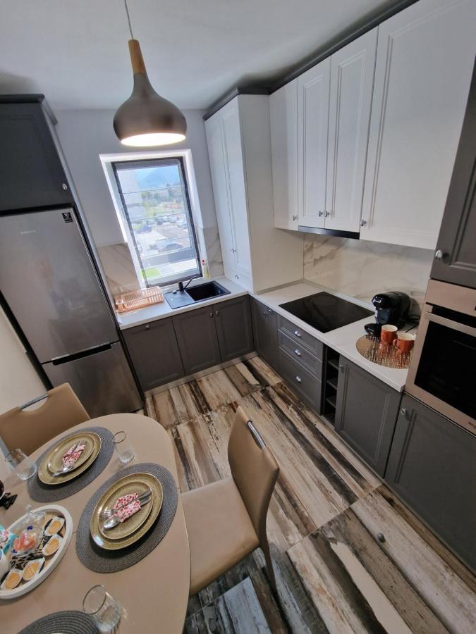 M&A Apartment Braşov Buitenkant foto